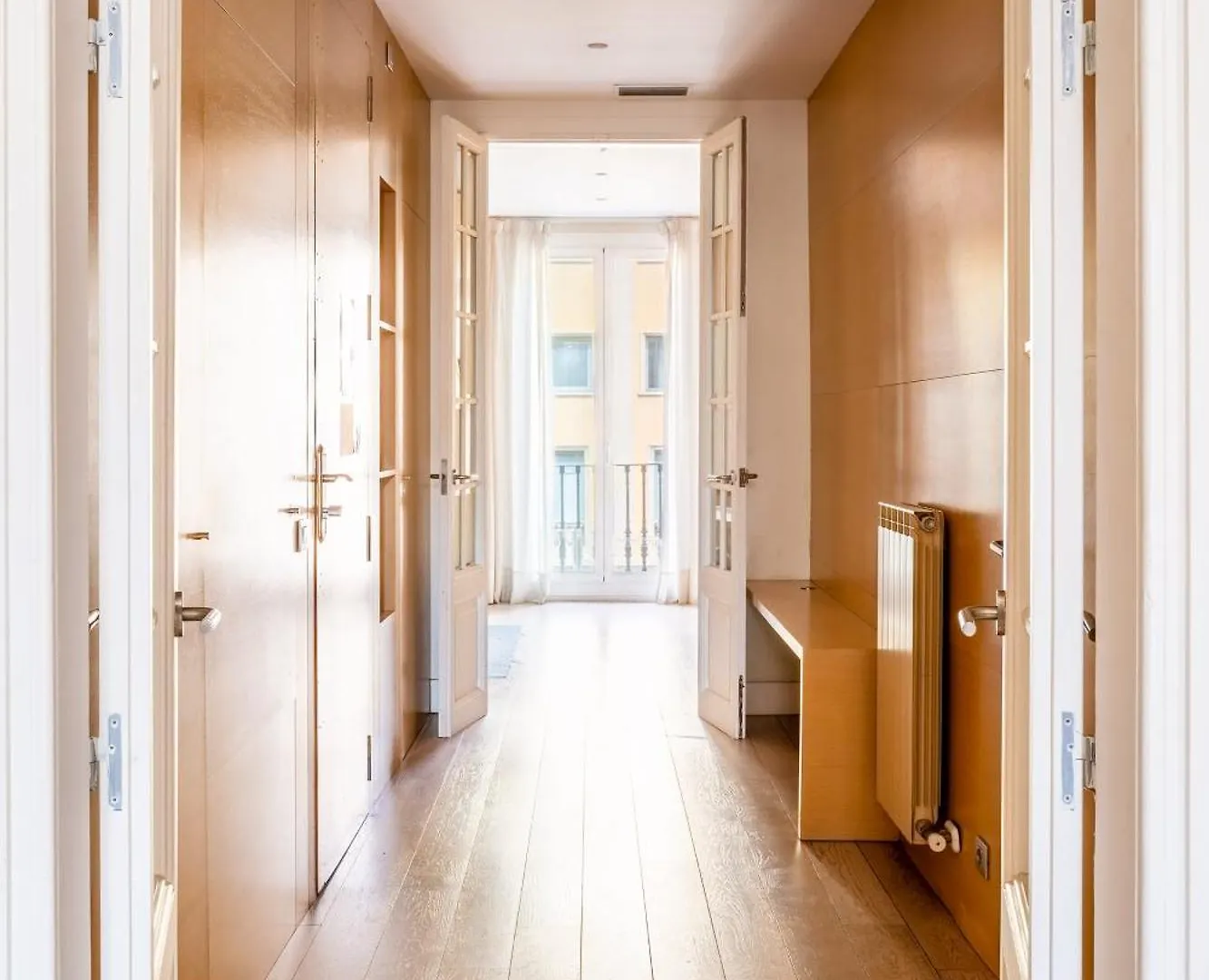 Classy 3Bed 3Bath Apartment In Eixample Barselona 0*,  İspanya
